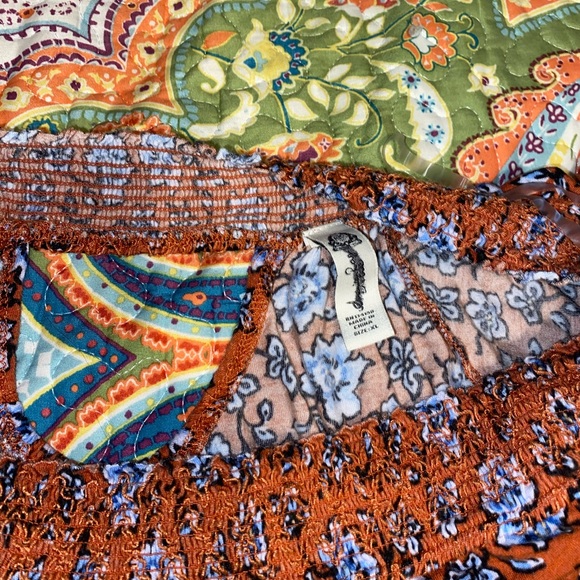 cute off the shoulder top - Picture 2 of 2